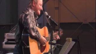 Aaron Wilburn sings quotthe Diet Songquot Live at the Brumley Gospel Sing [upl. by Ludwig784]