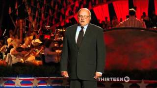 Dennis Franz tells the story of a young Marine at the The Siege of Khe Sanh Vietnam in 1968 [upl. by Maller244]