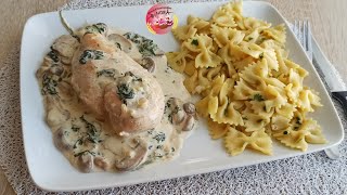 Escalopes de poulet a la crème blanchechampignons épinards دجاج بكريمة فطر [upl. by Felicio]