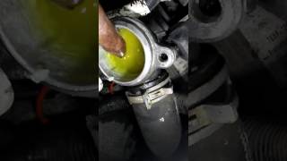 2007 Lincoln MKZ 35L clogged up coolant system [upl. by Alrats]