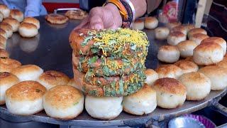 Famous Chole Burger of Indore  Indian Style Burger  Indian Street Food [upl. by Orpah154]