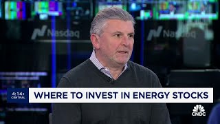 Energy stocks are still attractive despite crude oil pressures says top analyst Paul Sankey [upl. by Jorge]