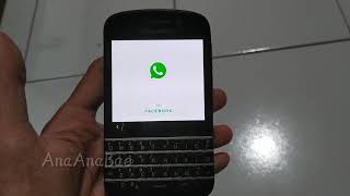 tutorial instal whatsapp di blackberry q10 trik cara [upl. by Almeta]