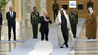 Putin trata en Emiratos Arabes Unidos camino de Arabia Saudí las guerras de Ucrania y de Israel [upl. by Palila]