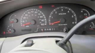 2000 Ford Expedition Eddie Bauer Start Up Full Tour Repossessed Vehicle [upl. by Anelec869]