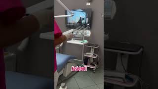 Assistente VS Dottoresse cairomontenotte dentista dentist studiodentistico aso [upl. by Minnie]