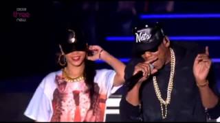 Rihanna ft Jay z Run this town Talk that talk and Umbrella live at Hackney [upl. by Aicilef]