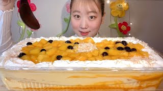 ASMR コストコ マンゴームーススコップケーキ Mango Mousse Cake 망고 무스 케이크【咀嚼音大食いMukbangEating Sounds】 [upl. by Atnicaj]