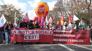 Salaires et retraites départ de la manifestation parisienne  AFP Images [upl. by Arihsak]