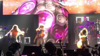 THALIA MONTERREY  CANTAN 7 MIL FANS A CAPELLA A QUIÉN LE IMPORTA  ARRASANDO  2016 [upl. by Enomis334]