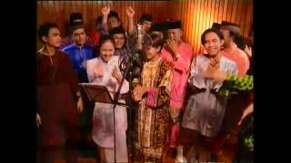 Nyanyian Ramai  Warna Warni Aidilftri Official Music Video [upl. by Ayikahs]