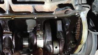 Change Main bearings with crankshaft still installed [upl. by Drice]