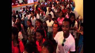 KT Ambatovinaky quotMpandresyquot 17 Mai 2014 Palais des Sports Mahamasina [upl. by Notlil]